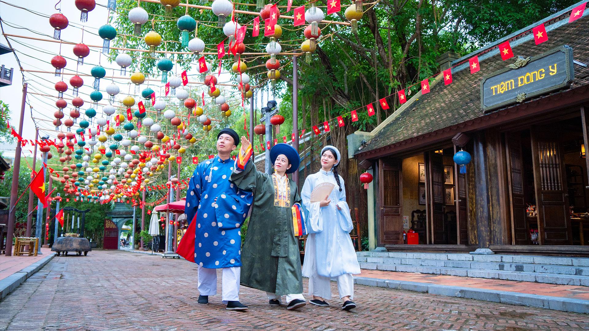 Tracing's Viet Nam Heritage Tour